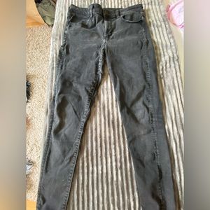 Black jeans from AMERICAN EAGLE!! Next level stretch size 12 regular.